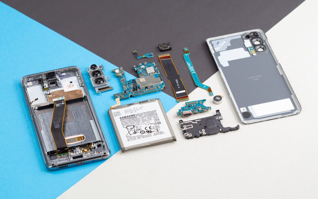 Samsung Galaxy S20 Teardown: Ein Blick ins Innere