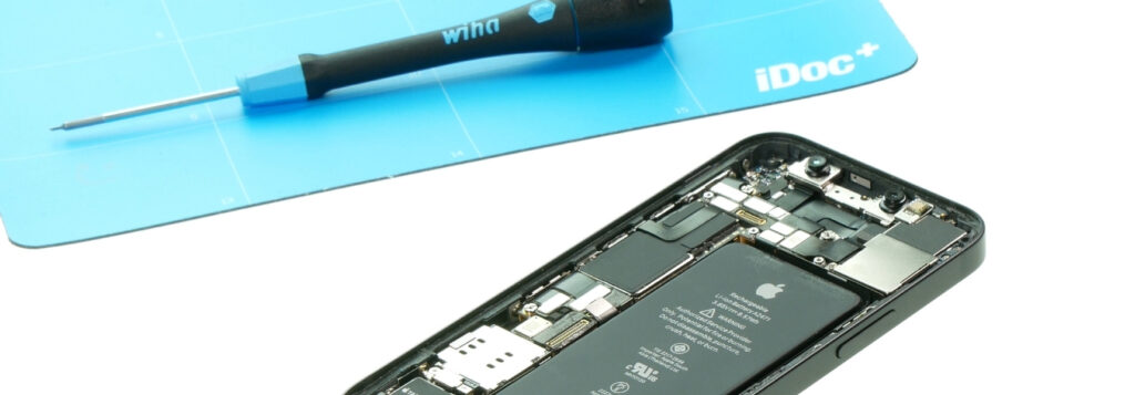 Die Reparatur des iPhone 12 mini ist nicht einfach.