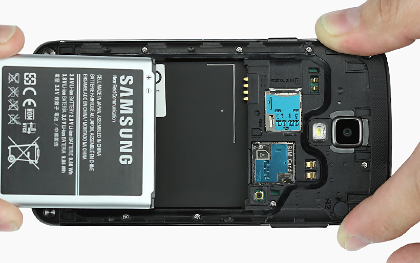 Samsung Galaxy S4 Active Akku tauschen Reparaturanleitung iDoc