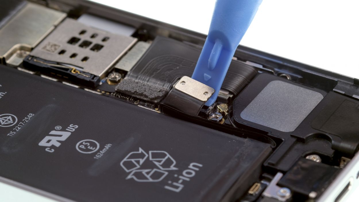 iPhone SE Akku tauschen - Reparaturanleitung | iDoc