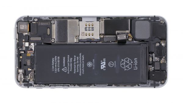 iPhone SE battery repair guide | iDoc