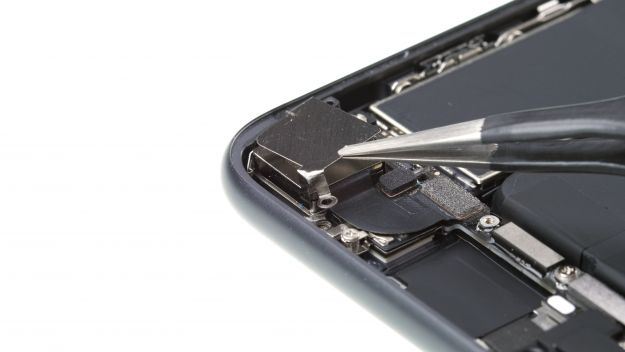 iPhone 8 logicboard repair guide | iDoc