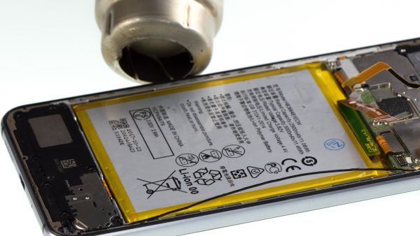 Huawei P10 Lite Akku Lädt Langsam Huawei P10 lite Akku tauschen - Reparaturanleitung | iDoc