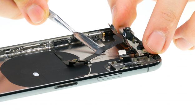 iPhone X TrueDepth camera repair guide | iDoc