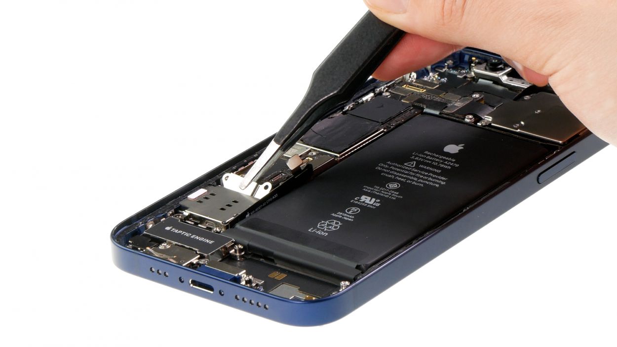 iPhone 12 Akku tauschen - Reparaturanleitung | iDoc